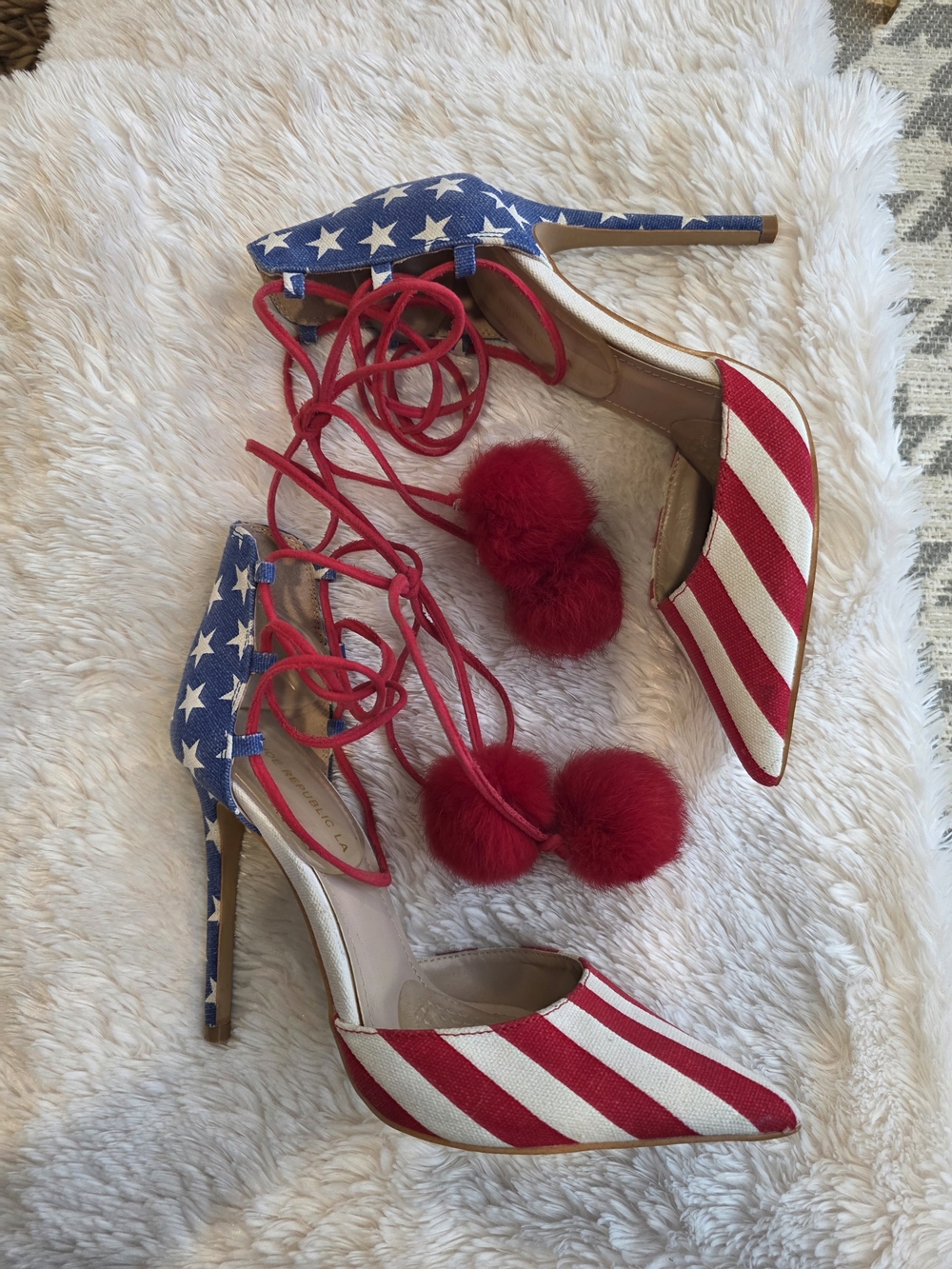 *FAB* American FLAG Star-Stripe Pointed Lace-Up Heels with REAL FUR Pom Poms